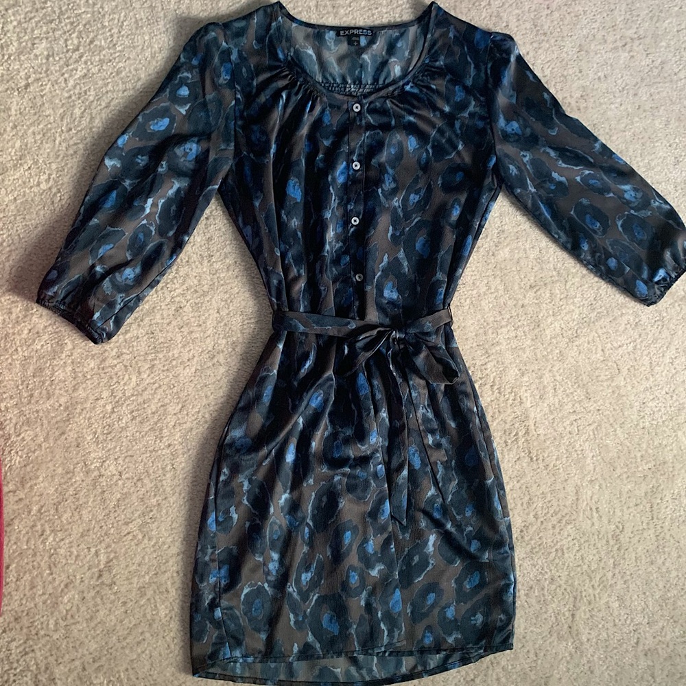 Peacock-printed long sleeve dress
